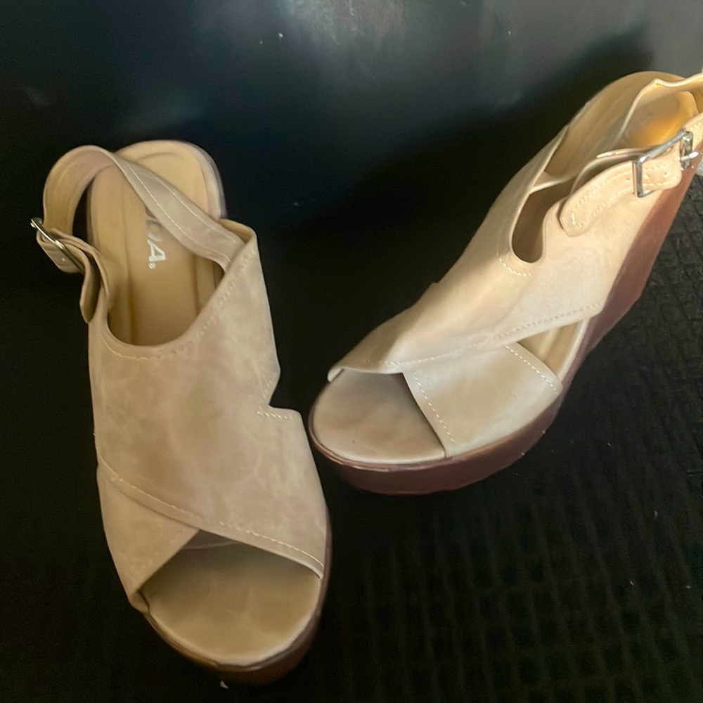 High heel wedges